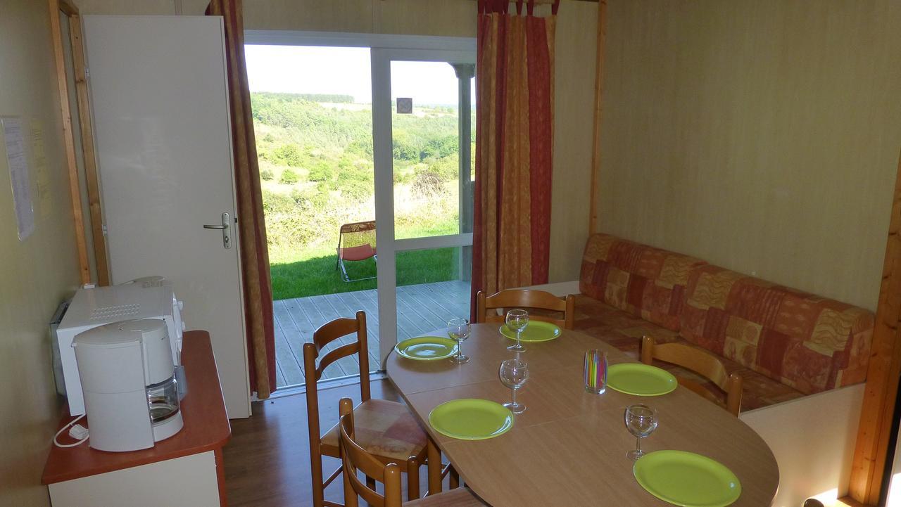 Camping Bleu Soleil Rouffignac Saint-Cernin Eksteriør billede