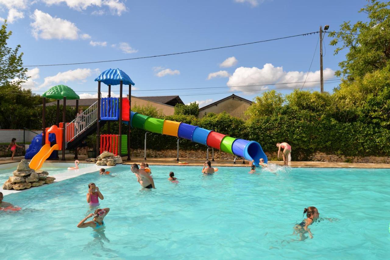 Camping Bleu Soleil Rouffignac Saint-Cernin Eksteriør billede